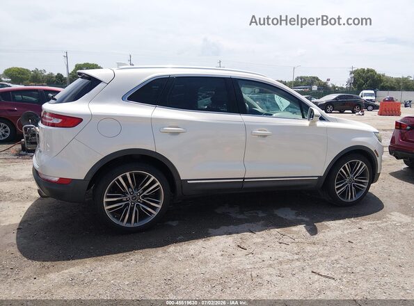 5LMTJ4DH6GUJ04828 2016 LINCOLN MKC White Rear interior view