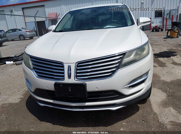 5LMTJ4DH6GUJ04828 2016 LINCOLN MKC White Instrument cluster view