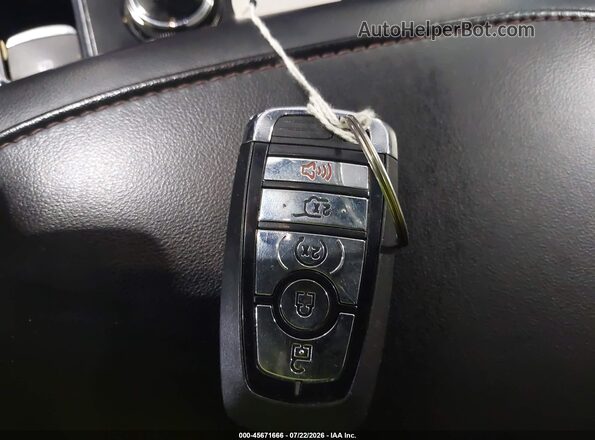5LMYJ8XY2LGL37333 2020 LINCOLN AVIATOR White Vista del salpicadero