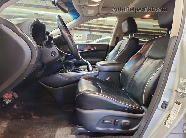5N1AL0MM2GC505583 2016 INFINITI QX60 Серебряный Вид салона спереди