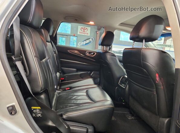 5N1AL0MM2GC505583 2016 INFINITI QX60 Серебряный Вид задней части салона