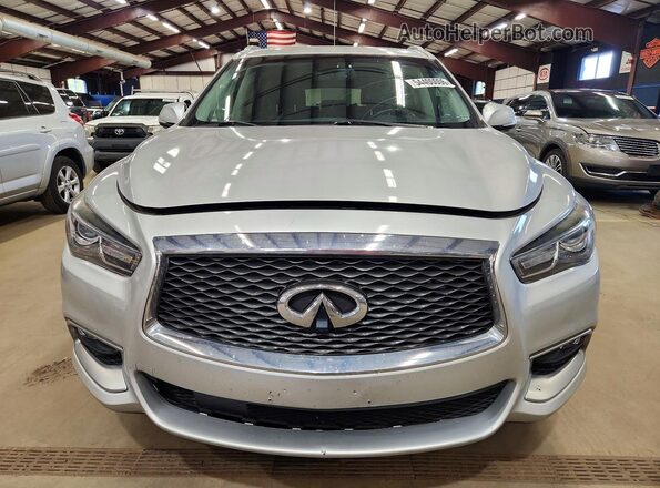 5N1AL0MM2GC505583 2016 INFINITI QX60 Серебряный Вид спереди