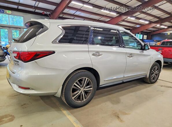 5N1AL0MM2GC505583 2016 INFINITI QX60 Серебряный Задняя правая четверть