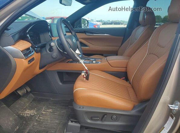 5N1AL1HU8TC345087 2026 INFINITI QX60 Золотой Вид салона спереди