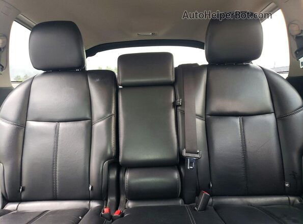 5N1AR2MM0GC625778 2016 NISSAN PATHFINDER Белый Вид задних сидений