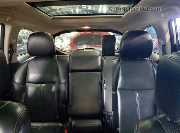5N1AR2MM4GC600219 2016 NISSAN PATHFINDER White Widok tylnych siedzeń