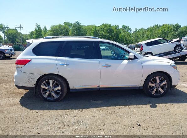 5N1AR2MM6GC618401 2016 NISSAN PATHFINDER White Rear interior view