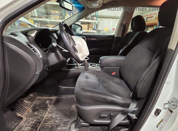 5N1AR2MM6GC649468 2016 NISSAN PATHFINDER White Vista interior delantera