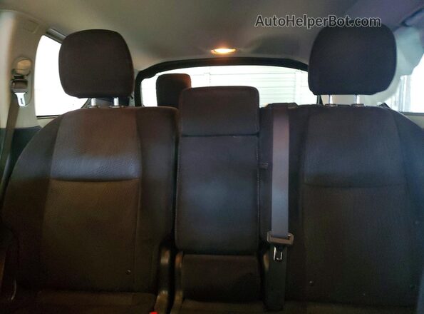 5N1AR2MM6GC670269 2016 NISSAN PATHFINDER Red Rear seats view