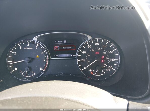 5N1AR2MM8GC624121 2016 NISSAN PATHFINDER Red Հետևի նստատեղերի տեսք