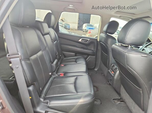 5N1AR2MM9GC636794 2016 NISSAN PATHFINDER Серый Вид задней части салона