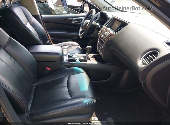 5N1AR2MMXGC612469 2016 NISSAN PATHFINDER Black Widok wnętrza z przodu