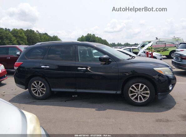 5N1AR2MN4GC601363 2016 NISSAN PATHFINDER Черный Вид задней части салона