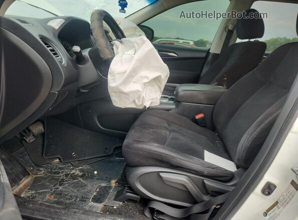 5N1AR2MN6GC639970 2016 NISSAN PATHFINDER White Front interior view