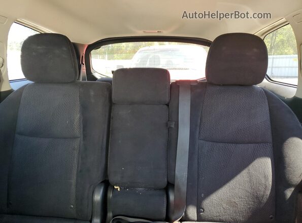 5N1AR2MN7GC653439 2016 NISSAN PATHFINDER Silver Widok tylnych siedzeń