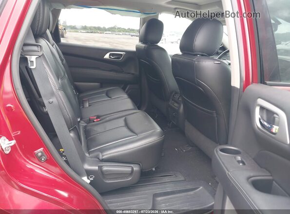 5N1AR2MN8GC626816 2016 NISSAN PATHFINDER Red VIN կոդի պիտակի տեսք