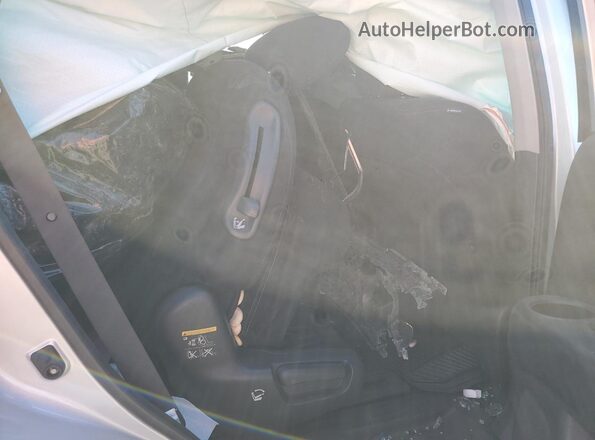 5N1AR2MN8GC647844 2016 NISSAN PATHFINDER Серебряный Вид задней части салона