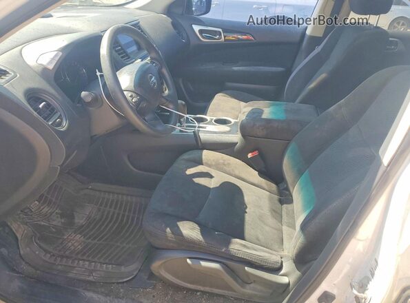5N1AR2MNXGC633153 2016 NISSAN PATHFINDER White Front interior view