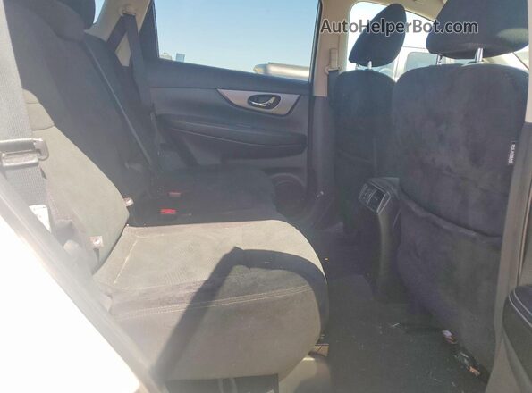 5N1AT2MM1GC773133 2016 NISSAN ROGUE Silver Widok wnętrza z tyłu