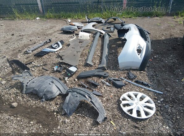 5N1AT2MM5GC864048 2016 NISSAN ROGUE Silver 