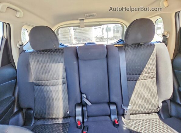 5N1AT2MN5HC834820 2017 NISSAN ROGUE Silver უკანა სავარძლების ხედი