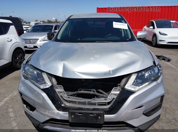 5N1AT2MN9HC779188 2017 NISSAN ROGUE Silver Widok wnętrza z tyłu