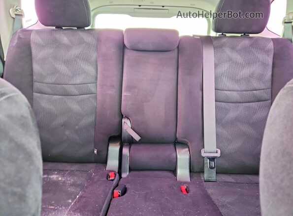 5N1AT2MT0GC754211 2016 NISSAN ROGUE Silver Rear seats view