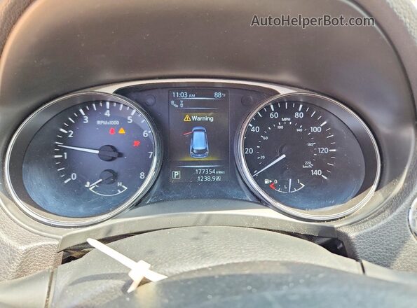 5N1AT2MT0GC805870 2016 NISSAN ROGUE Blue Instrument cluster view