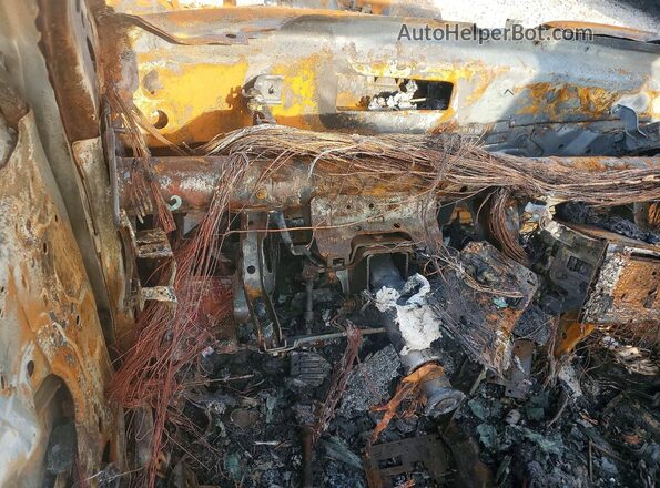 5N1AT2MT0HC848932 2017 NISSAN ROGUE Белый Вид щитка приборов
