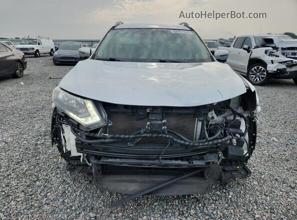 5N1AT2MT0JC811000 2018 NISSAN ROGUE Silver Widok z przodu