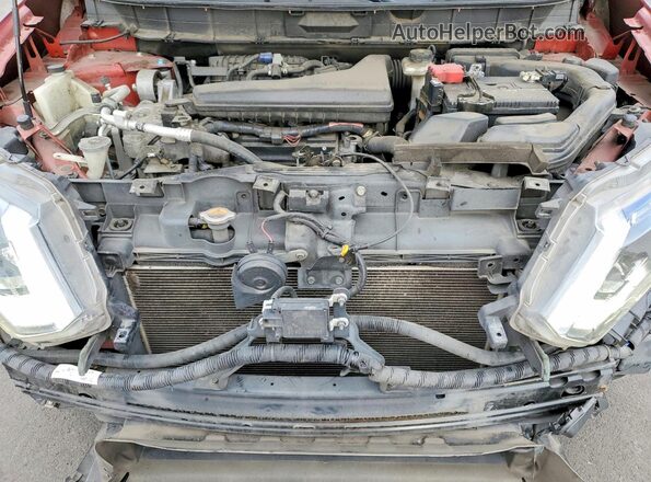 5N1AT2MT0JC823583 2018 NISSAN ROGUE Red Вид задньої частини салону