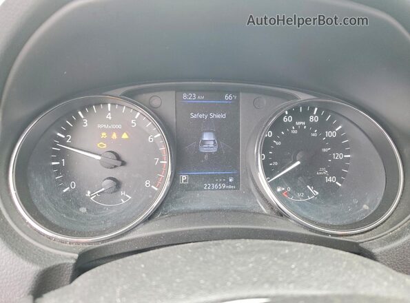 5N1AT2MT0JC823583 2018 NISSAN ROGUE Red Вид щитка приладів
