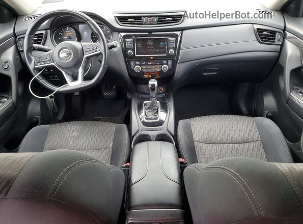 5N1AT2MT0JC823583 2018 NISSAN ROGUE Red Вид панелі приладів