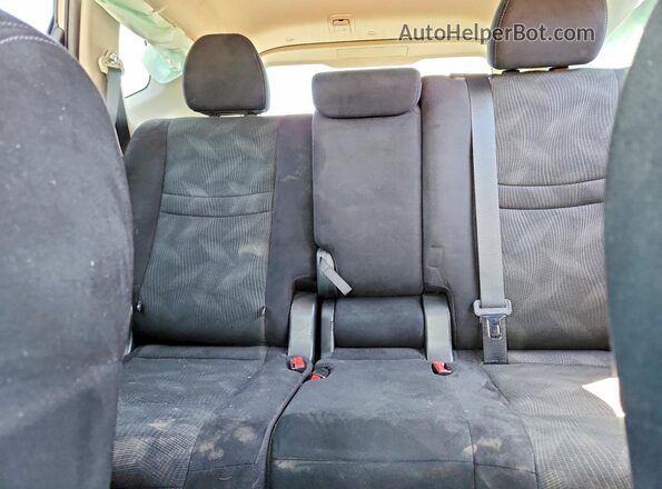 5N1AT2MT1GC760583 2016 NISSAN ROGUE Gray Rear seats view