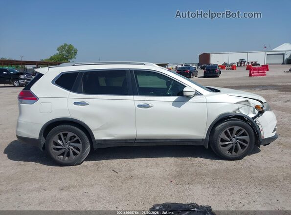 5N1AT2MT1GC915097 2016 NISSAN ROGUE White Vista interior trasera