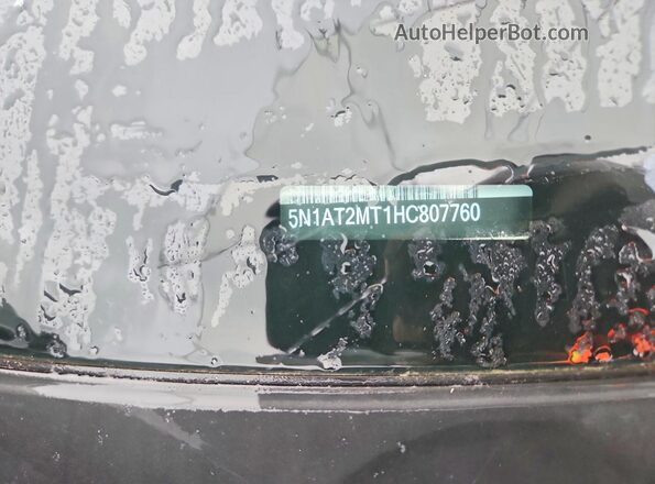 5N1AT2MT1HC807760 2017 NISSAN ROGUE White Engine compartment view