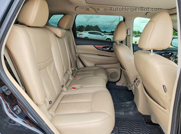 5N1AT2MT2GC763069 2016 NISSAN ROGUE Black Rear interior view