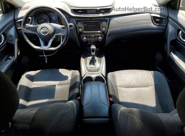 5N1AT2MT2JC810804 2018 NISSAN ROGUE Black Вид панелі приладів