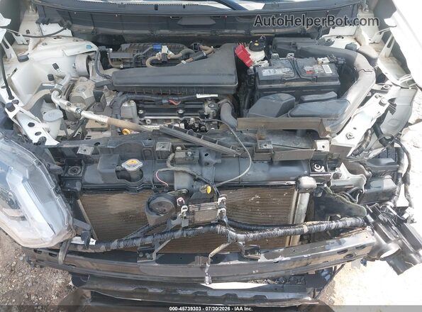 5N1AT2MT2KC780270 2019 NISSAN ROGUE White Rear view
