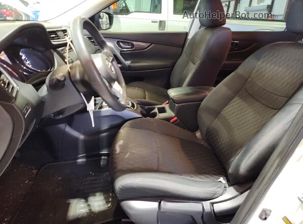 5N1AT2MT2KC814191 2019 NISSAN ROGUE Белый Вид салона спереди