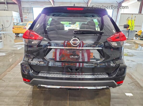 5N1AT2MT2LC711483 2020 NISSAN ROGUE Black Widok z tyłu