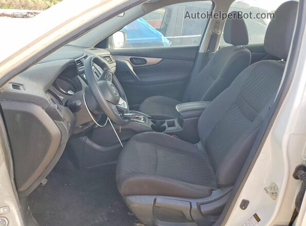 5N1AT2MT2LC754334 2020 NISSAN ROGUE White Widok wnętrza z przodu