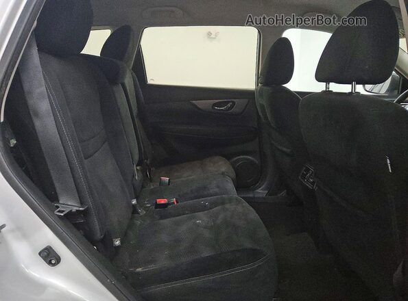 5N1AT2MT3GC795755 2016 NISSAN ROGUE Серебряный Вид задней части салона
