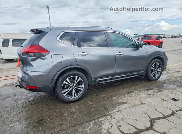 5N1AT2MT3HC864736 2017 NISSAN ROGUE Серый Задняя правая четверть