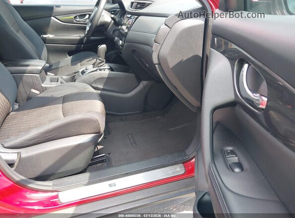 5N1AT2MT3HC876157 2017 NISSAN ROGUE Red Widok wnętrza z przodu