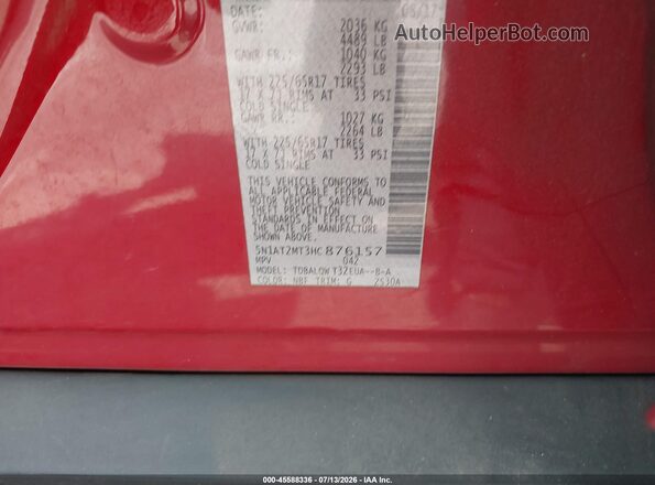 5N1AT2MT3HC876157 2017 NISSAN ROGUE Red Widok komory silnika