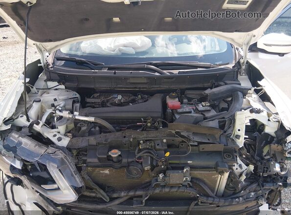 5N1AT2MT3HC886705 2017 NISSAN ROGUE White Rear view