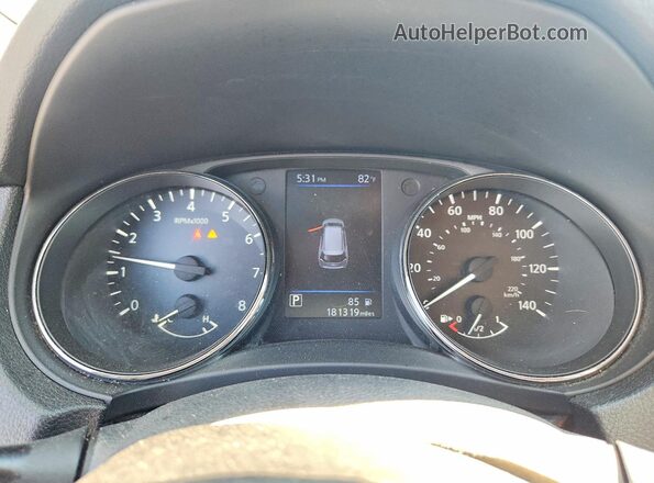 5N1AT2MT3JC701266 2018 NISSAN ROGUE Белый Вид щитка приборов