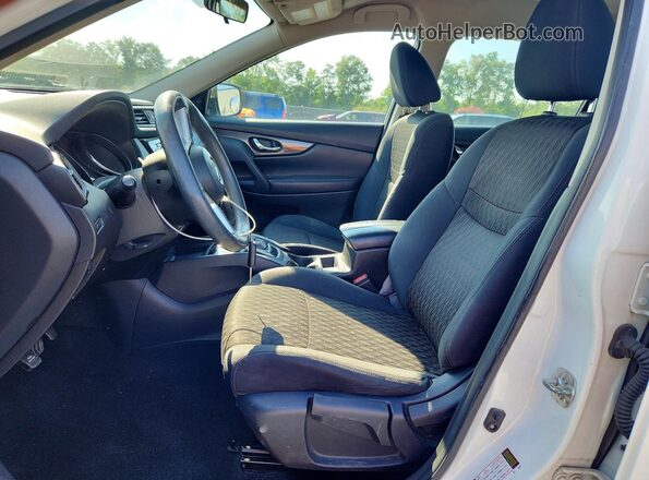 5N1AT2MT3JC701266 2018 NISSAN ROGUE Белый Вид салона спереди