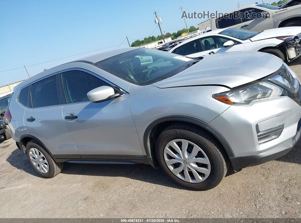 5N1AT2MT3JC757739 2018 NISSAN ROGUE Silver Vista interior trasera